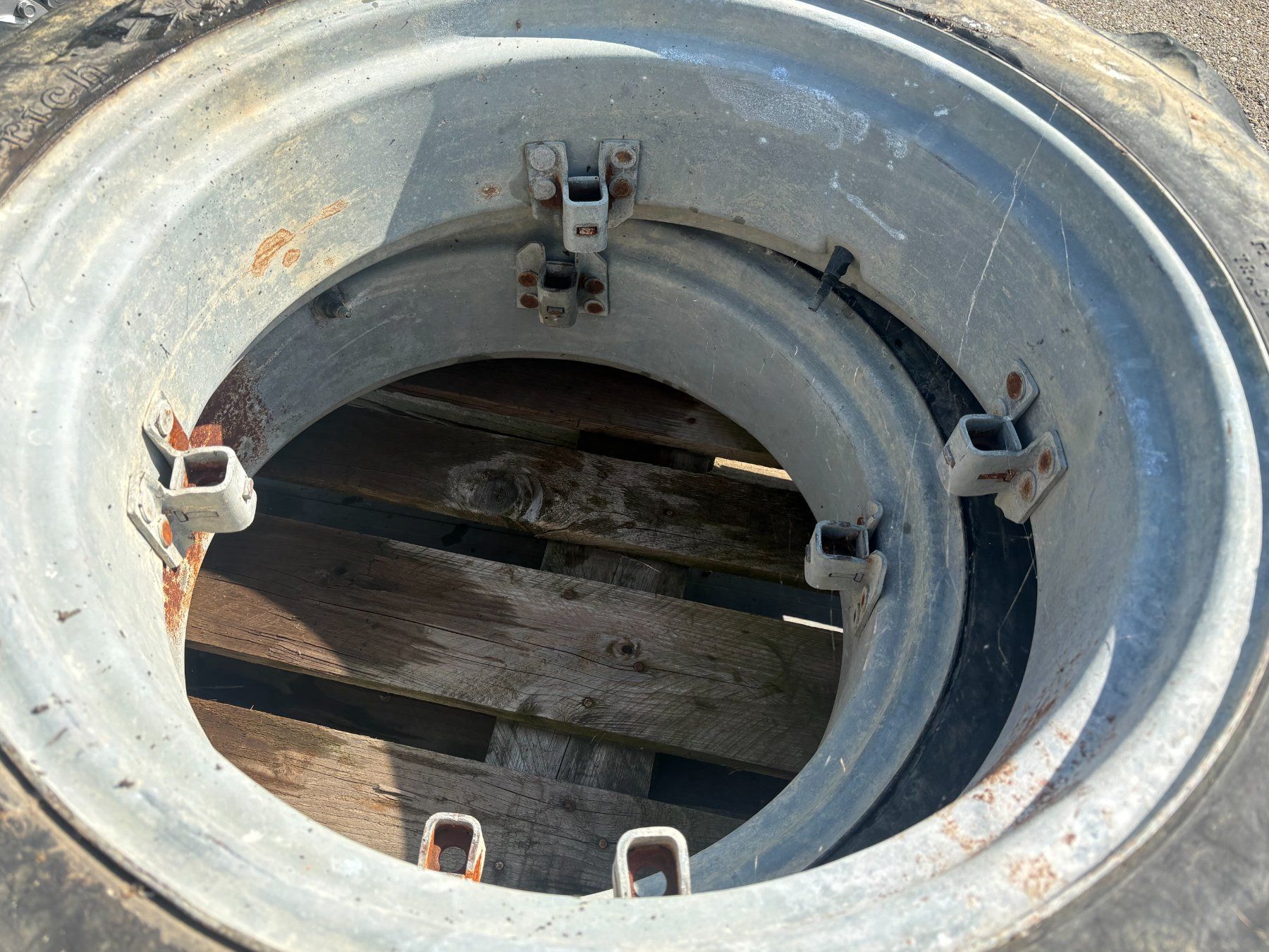 Pneumatici & Ruote complete: Doppelräder 9-24 – Usato da Lätti venduto da baumi02 1