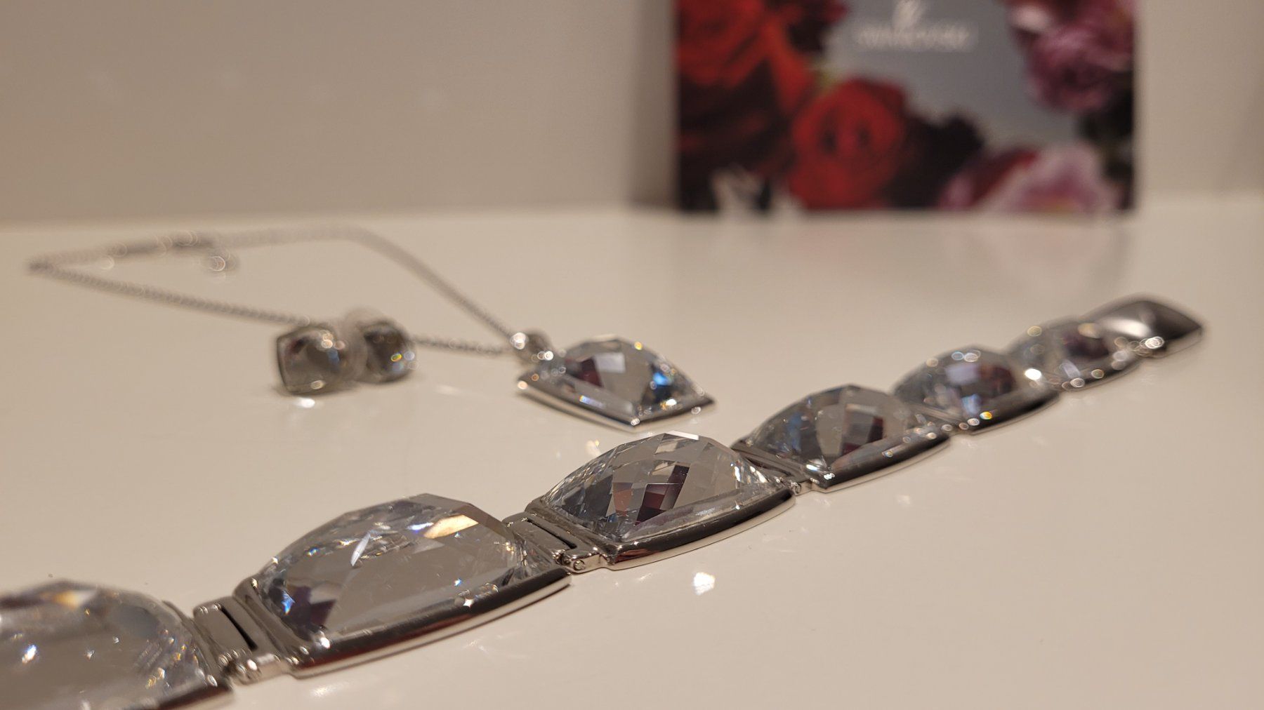 Swarovski Sonstiger Schmuck: Swarovski Nirvana Set – Gebraucht aus Schaan von  1