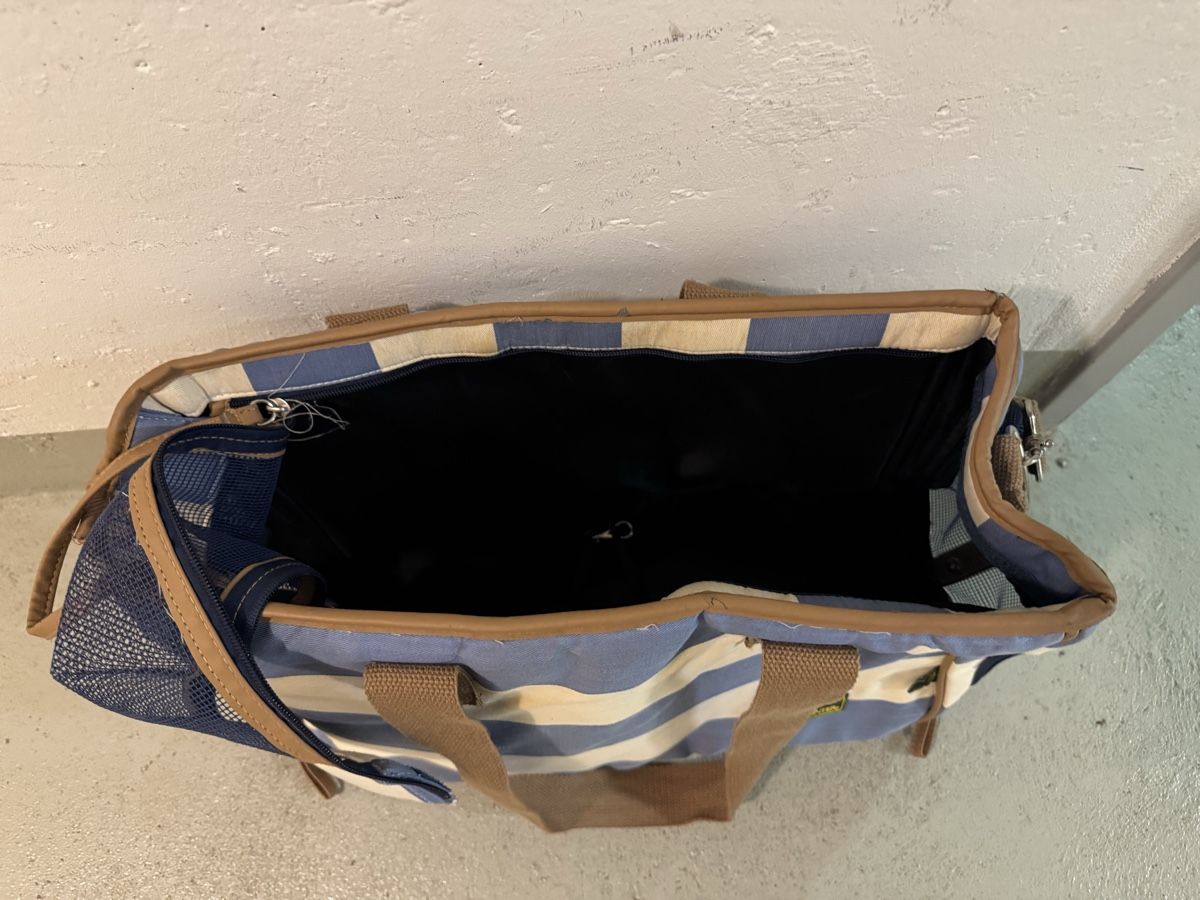 Liege- & Schlafplätze: Hunde Reise Tasche – Gebraucht aus Rapperswil SG von sunny166 3