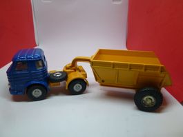 Truck mit Anhänger/Kipper funktioniert - schwer von Joal M.