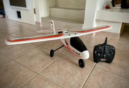 AeroScout RC Flugzeug mit Fernbedienung