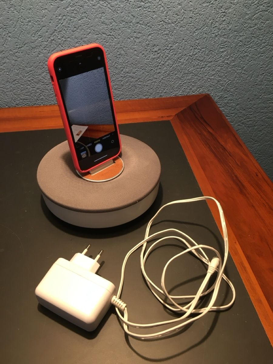 Docking station: Station d’accueil Philips pour iPhone et iPod – Usato da Veytaux venduto da MaryPar1106 3