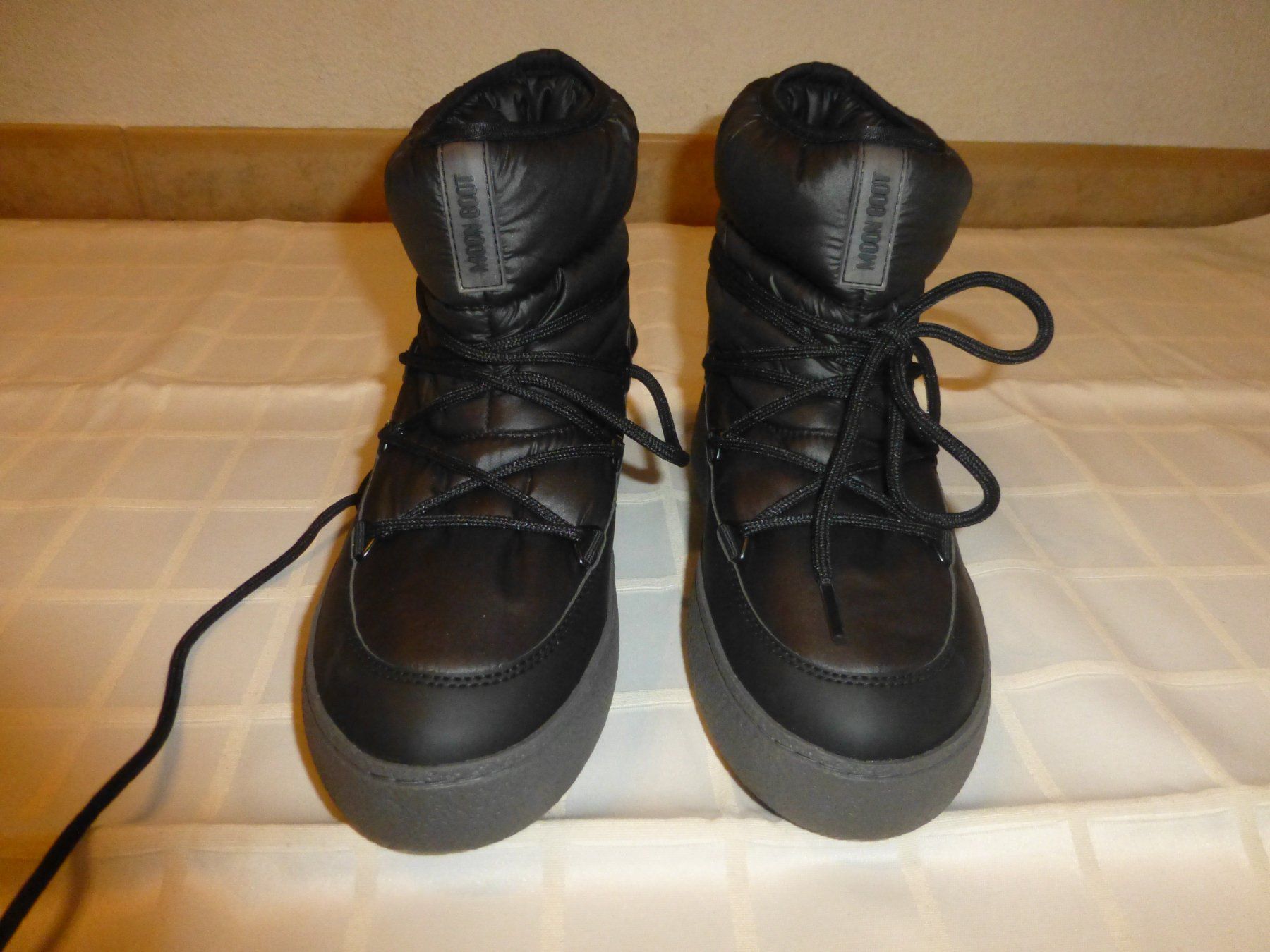 Damenschuhe: Damenstiefel Moonboot Goretex Gr. 39 – Gebraucht aus Würenlingen von drago56 7