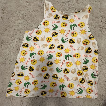 Emoji Top Gr. 134/140 - Sommerliches Shirt für Mädchen!
