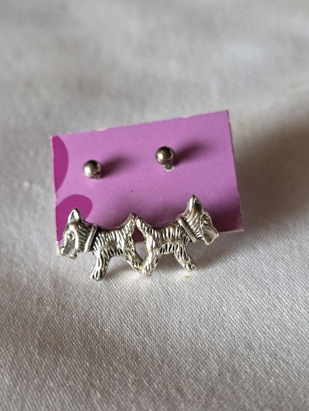 Ohrringe & -stecker: Ohrenring Hund Scottish Terrier versilbert Top – Neu (gemäss Beschreibung) aus Rickenbach BL von nicole611