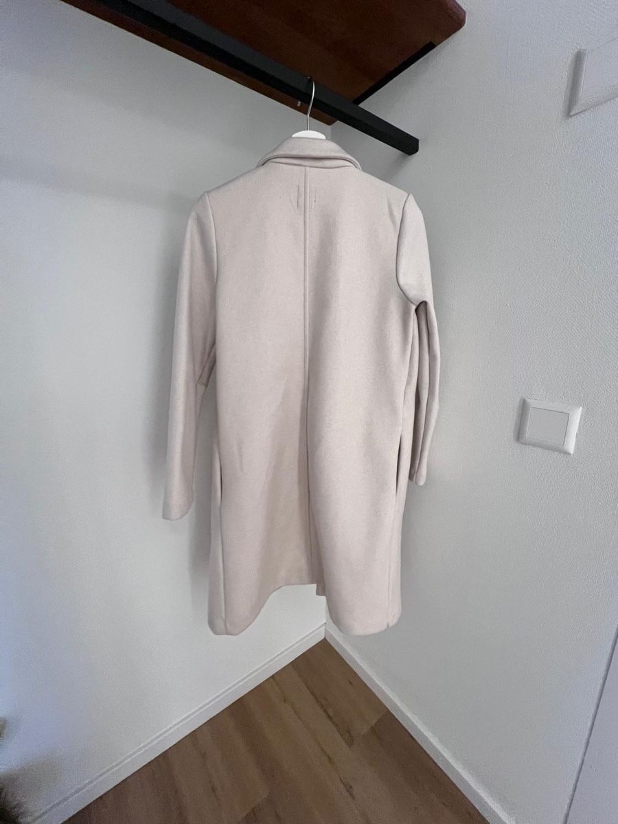 Zara Mäntel: Mantel beige – Gebraucht aus Erschwil von mel_65cm 1