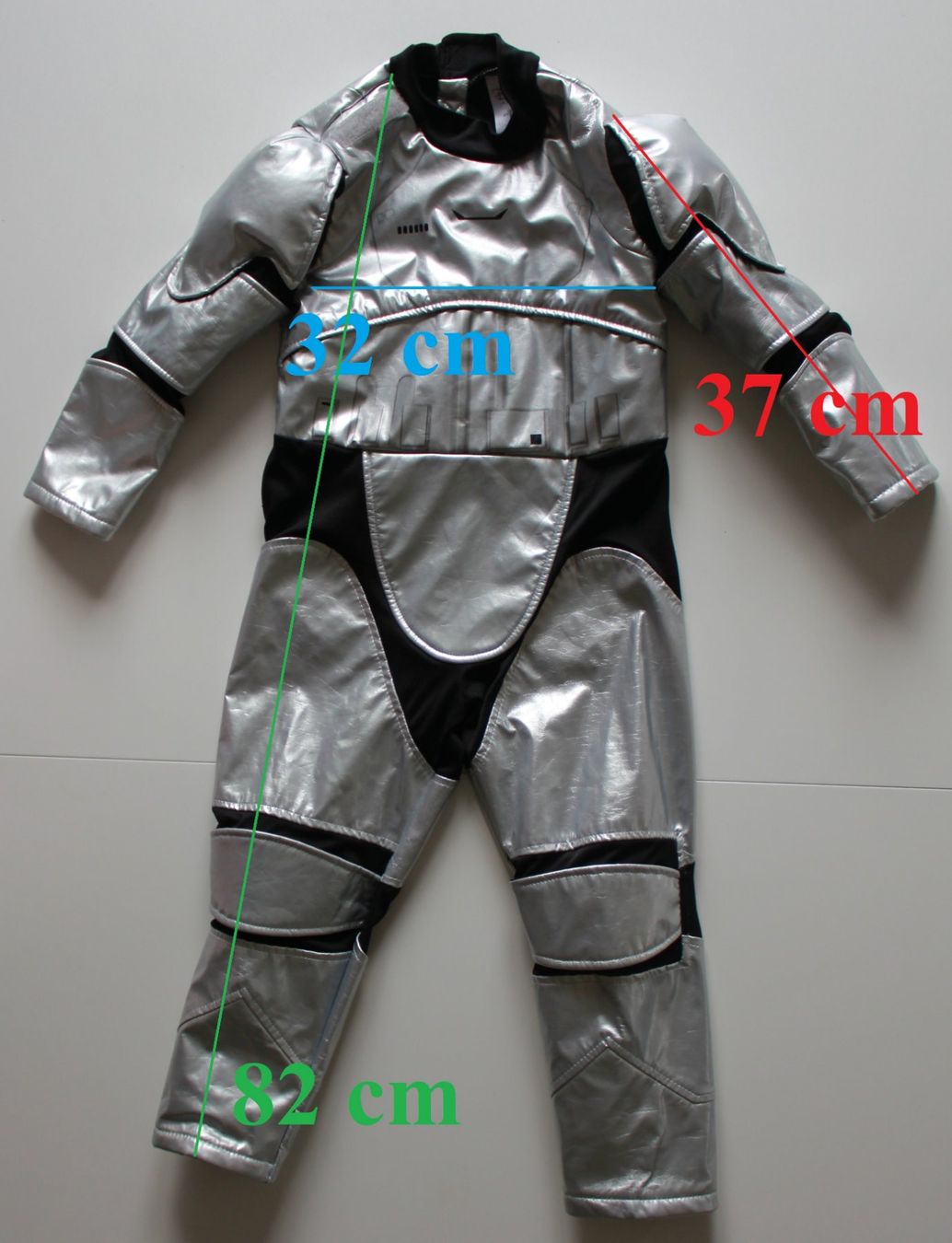 Kostüme: Costume Star Wars Disney  t. 4 ans – Gebraucht aus Peseux von CoolShoping 1