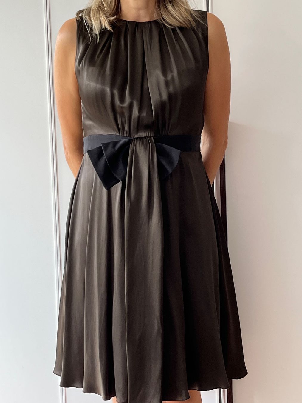 Pinko Kleider: Elegantes Kleid Gr S – Gebraucht aus Vaglio von Irukaijiu