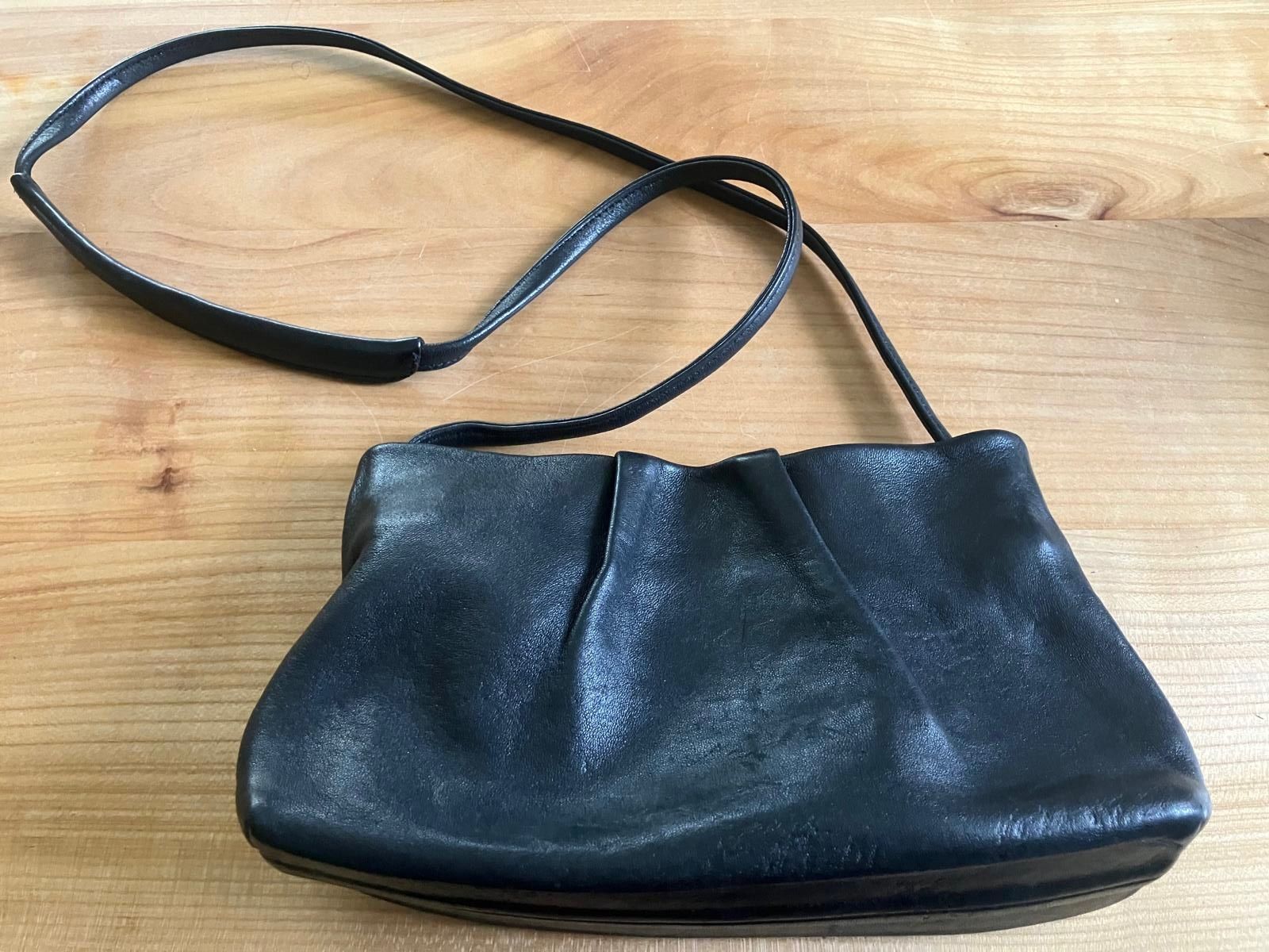 Borse da donna: Hübsche Lederhandtasche von Changemaker/Naterra – Usato da Ostermundigen venduto da D.fou