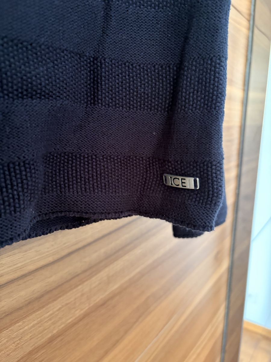 Iceberg Maglioni & Felpe: Herren Pullover von ICEBERG – Usato da Lugano venduto da mariavenezia 2