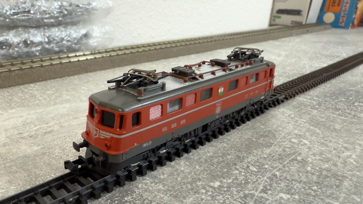 Trix Modellini di ferrovie: Minitrix Ae 6/6 11422 Spur N – Nuovo (secondo la descrizione) da Schlieren venduto da rat_lq6b 5