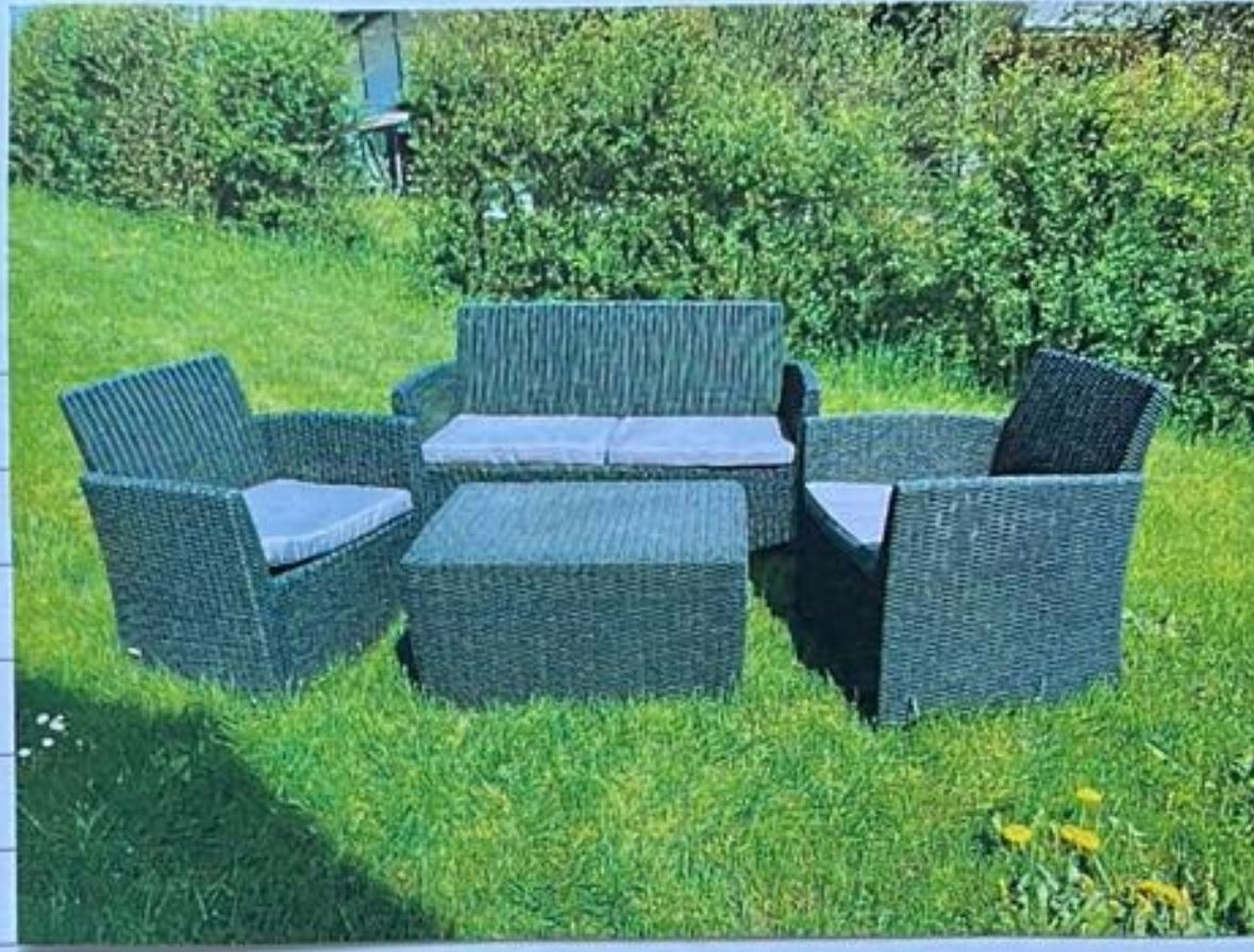 Sessel: Gartenmöbel Polyrattan Set 4-teilig gebraucht – Gebraucht aus Thun von Holakram