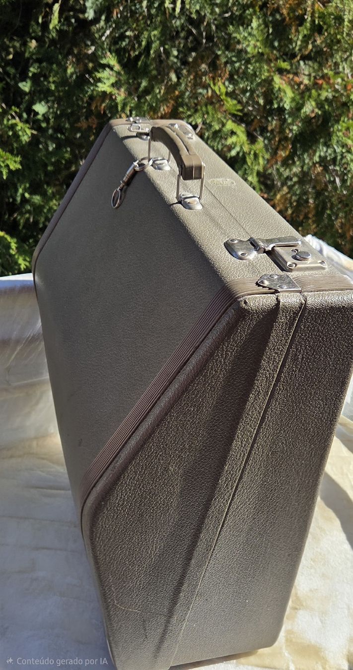 Hohner Strumenti musicali: Accordéon Atlantic IVN de Luxe – Usato da Penthalaz venduto da EvandroLuz 6