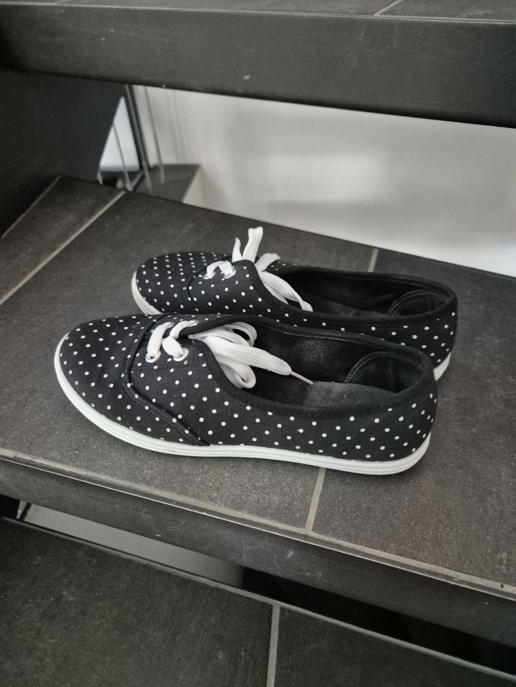 Chaussures femmes: Schuhe 37 – D'occasion à Würenlingen par kuh33