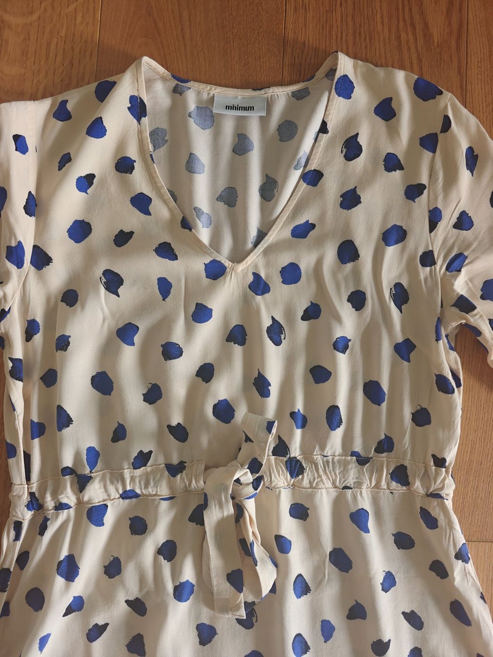 Vestiti: Minimum Sommerkleid Viscose Grösse M – Usato da Menzingen venduto da tschey-tschey 3