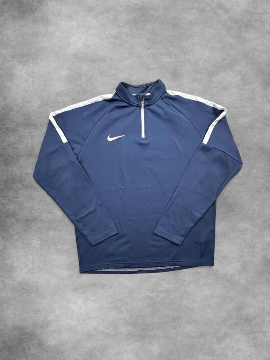 Nike Pullover & Sweatshirts: Nike zip pullover  – Gebraucht aus Erlinsbach SO von TogaResell