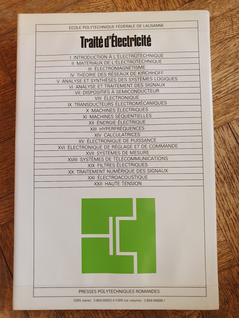 Libri: 16 Traité d'électricité EPFL Presses Polytechniques Romandes – Usato da Marly venduto da G-blitz 2