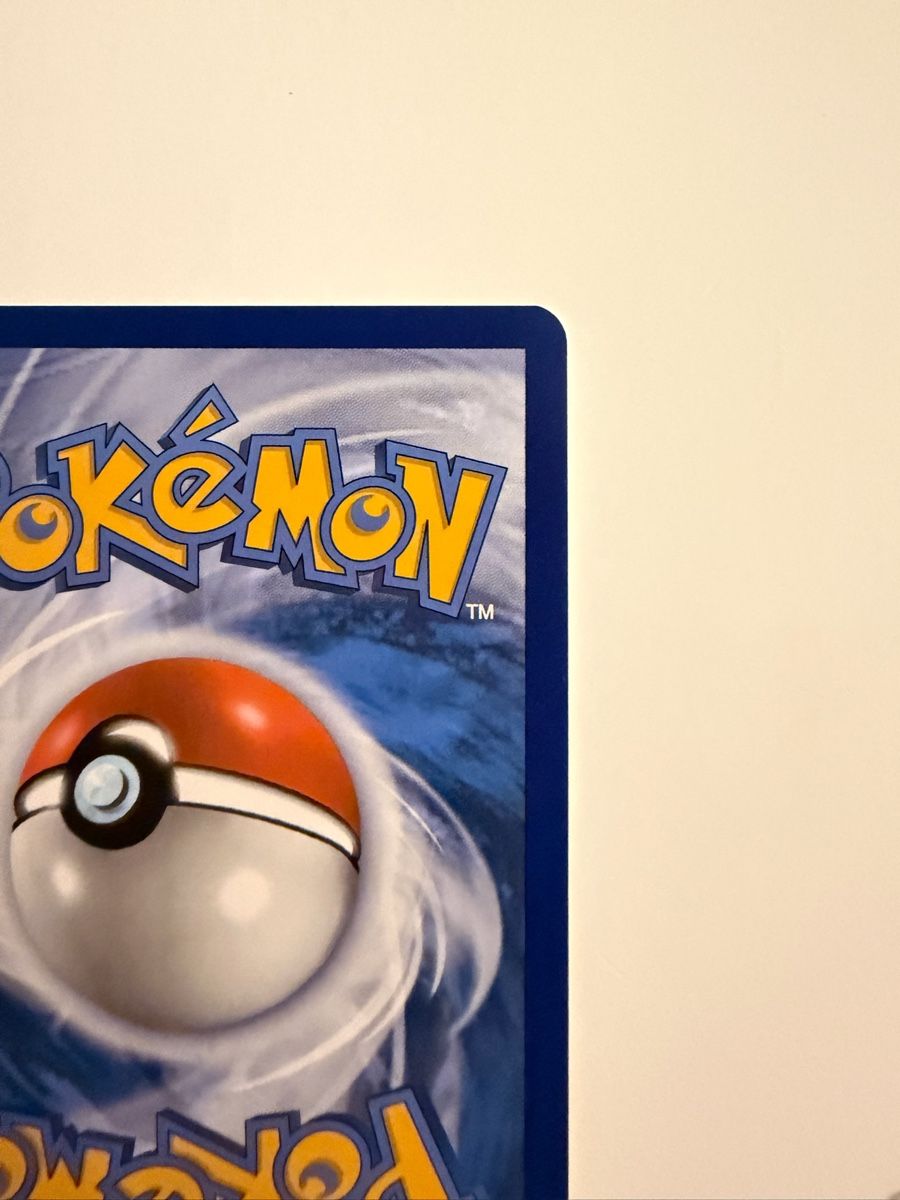 Pokémon Carte collezionabili: Charizard (Classic Collection) + 3 Karten  – Usato da Biel/Bienne venduto da SeeLoewe55 7