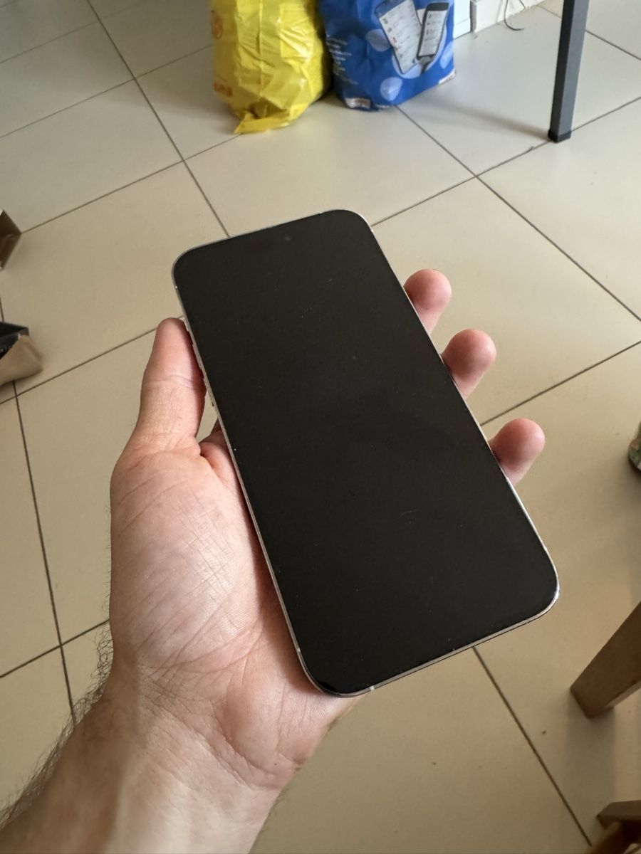 Apple Telefoni cellulari / Smartphones: iPhone 14 Pro Max  – Usato da Pratteln venduto da Andi_97 1