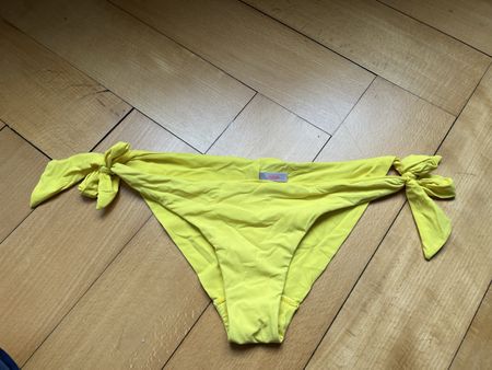 Gelbe Bikinihose Aubade Gr. S/M