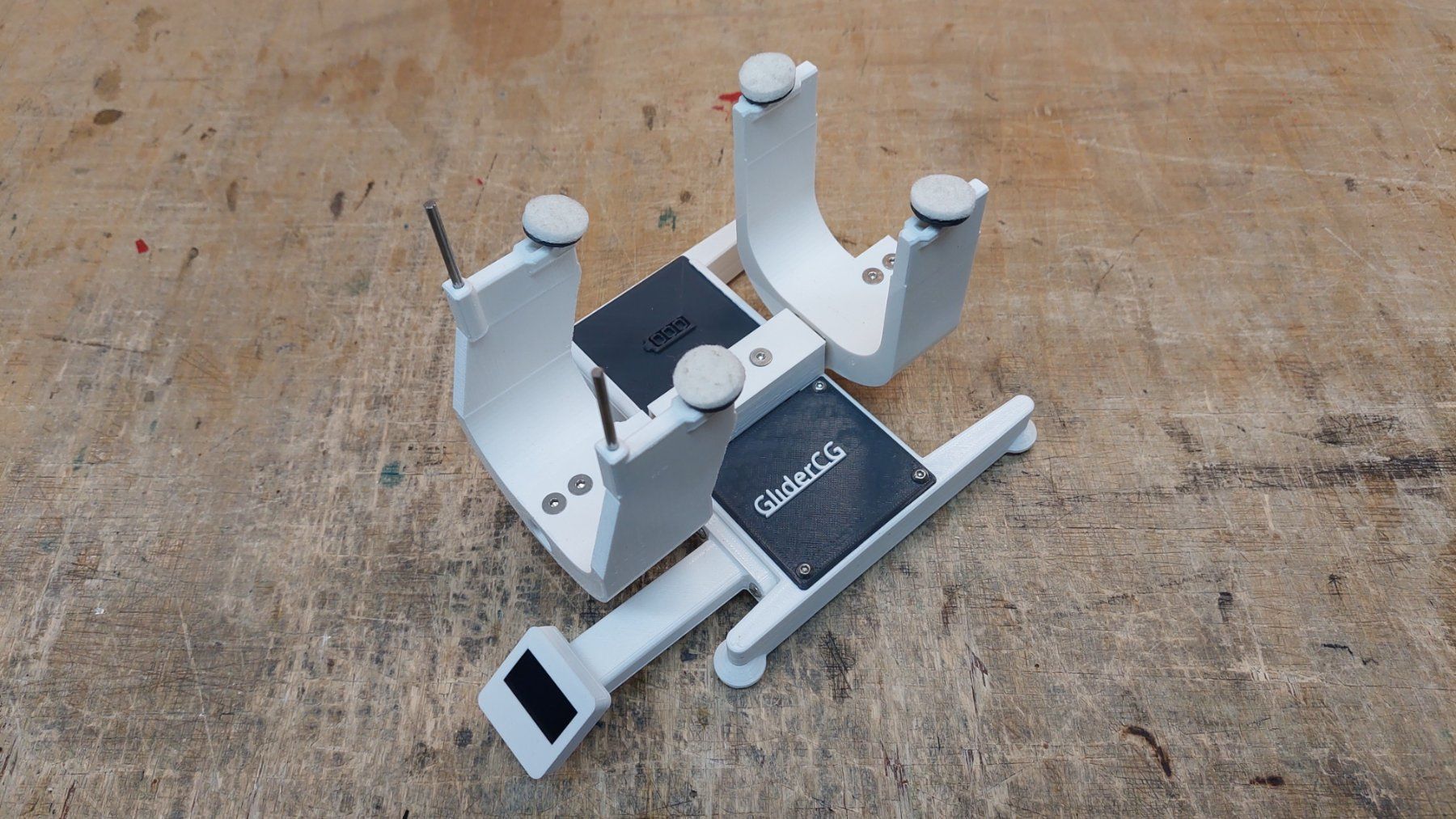 Modellismo RC: Schwerpunktwaage GliderCG F3K – Usato da Bülach venduto da Raky