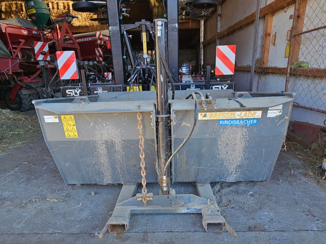 Carrelli elevatori e a forche: Kippbehälter für Gabelstapler//benne basculante d' élévateur – Usato da aigle venduto da Bigbull 1