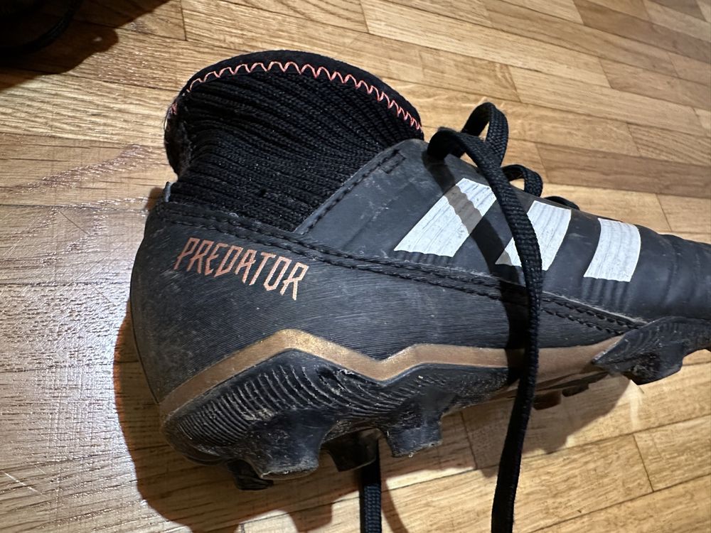 Adidas predator Fussballschuhe Gr30 Kaufen auf Ricardo