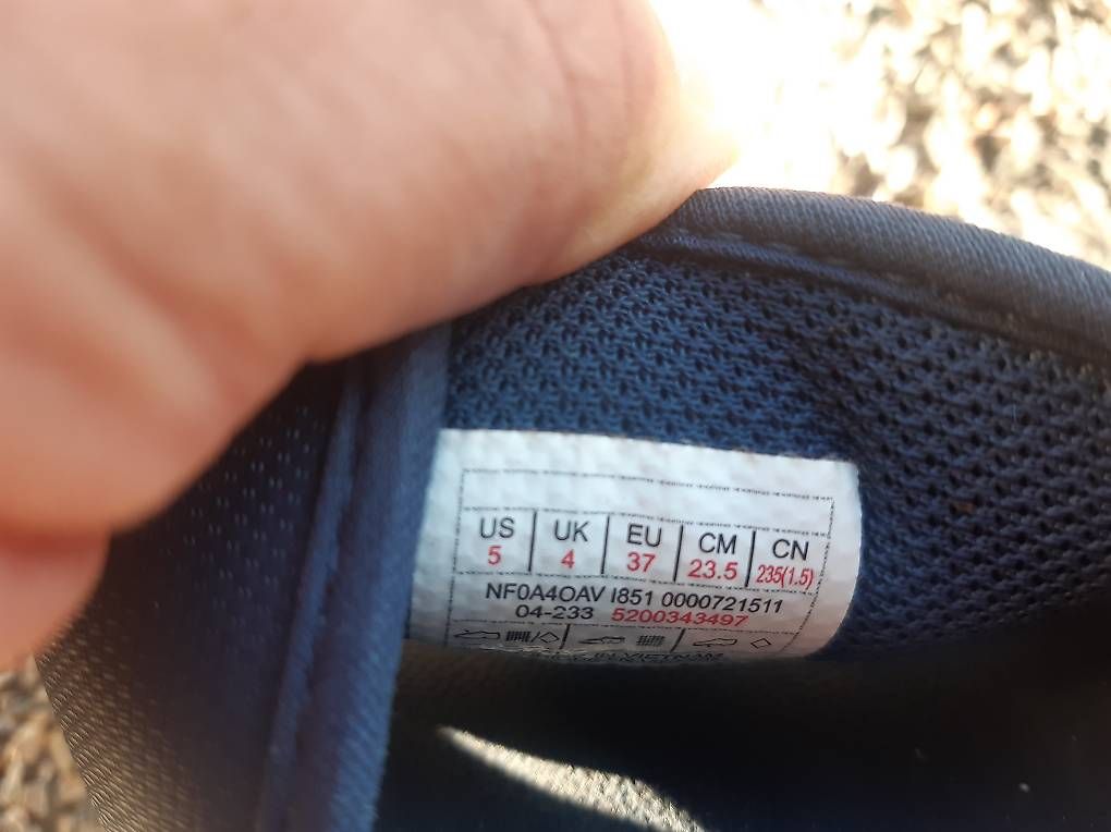 Scarpe da uomo: The North Face Gr 37 – Usato da Zürich venduto da vladm 1