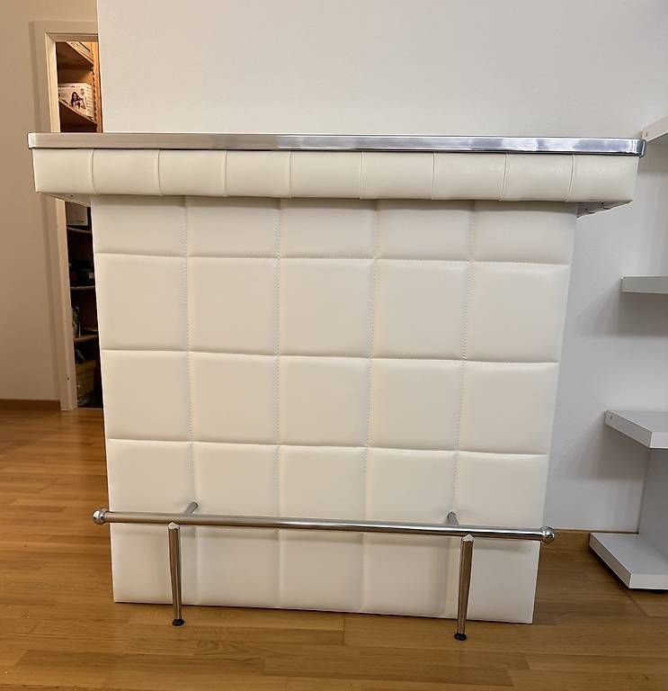 Allestimento di negozi e stand fieristici: Neuwertige Bar/Theke  – Usato da Neuheim venduto da Anton80