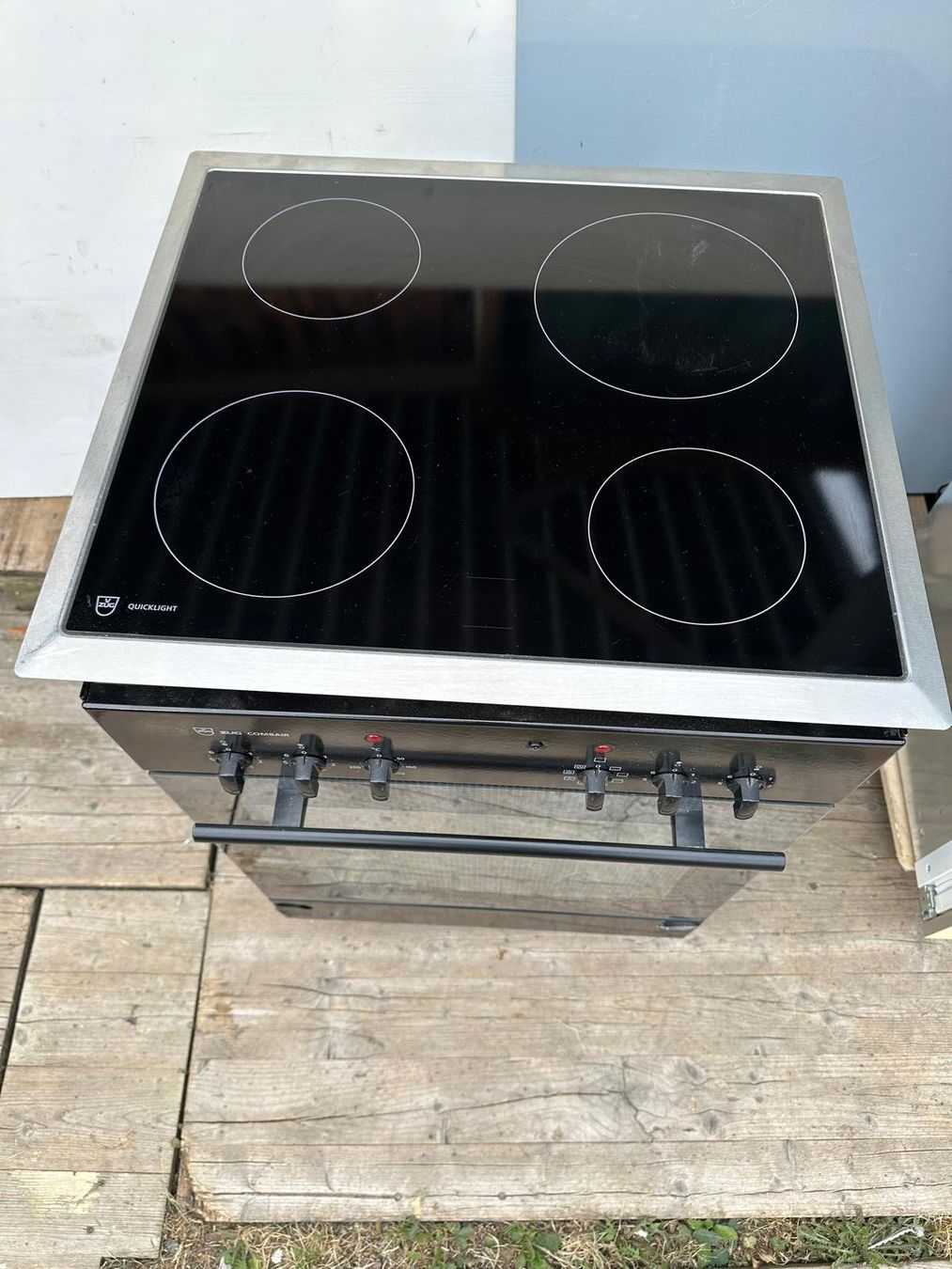 V-Zug Herde: Backofen mit Glaskeramik V-ZUG – Gebraucht aus Spreitenbach von Space_X 2