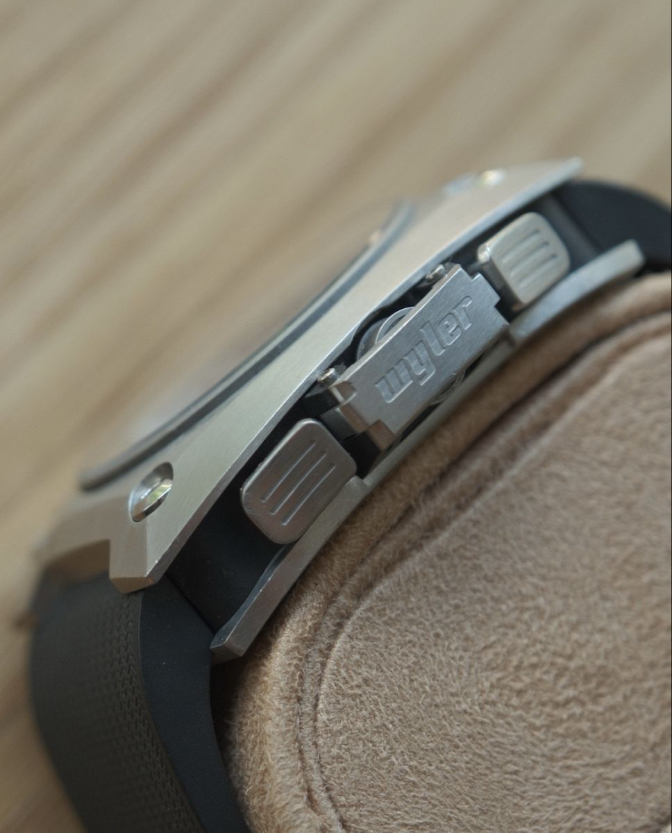 Wyler Montres: Wyler Geneve Code-R Chronograph – D'occasion à Glattpark(Opfikon) par ale_mg8x 7