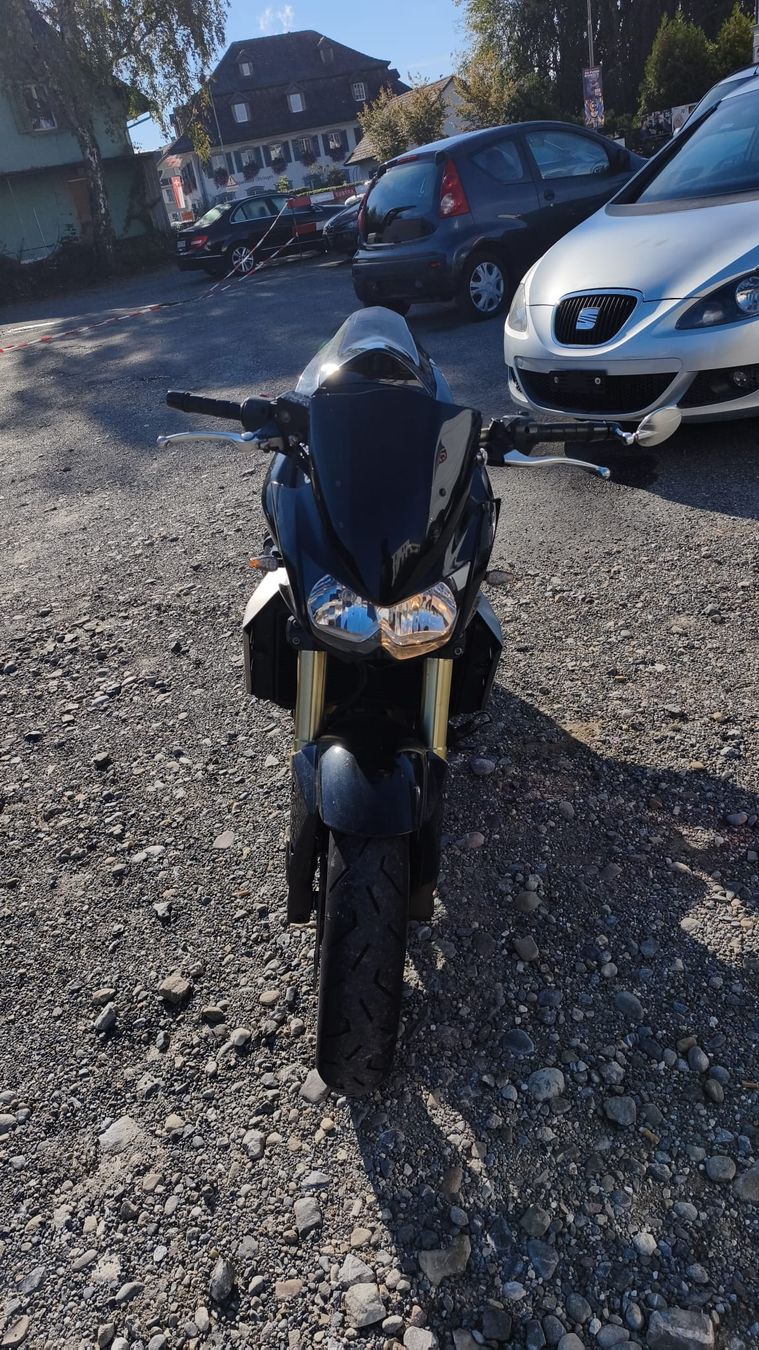 Kawasaki Strasse: KAWASAKI Z1000 – Gebraucht aus Aarburg von ajh_w6m6 2