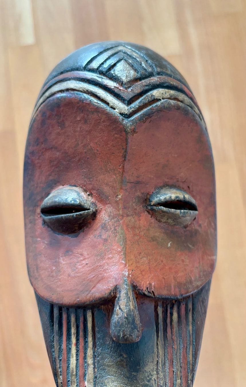 Internationale Kunst: Afrikanische Maske handgeschnitzt – Neu (gemäss Beschreibung) aus Glattpark(Opfikon) von Mrs.R0bins0n 2