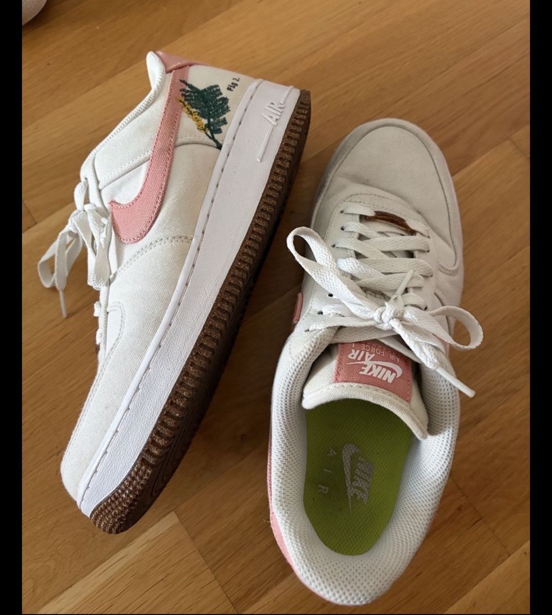 Chaussures femmes: Nike – D'occasion à Steinhausen par Cemu 1