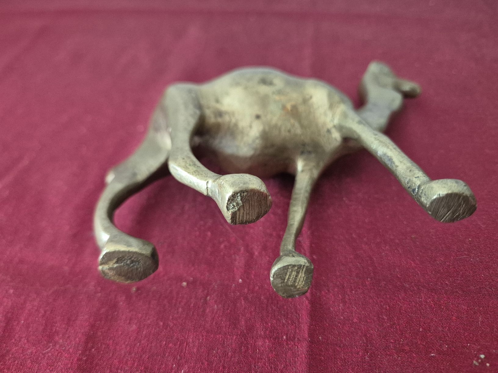 Tutte le decorazioni: Kamel Kamelfigur aus Messing  – Usato da Oberdiessbach venduto da Finland1977 5