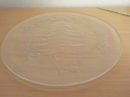 Weihnachtsteller aus Glas (2)
