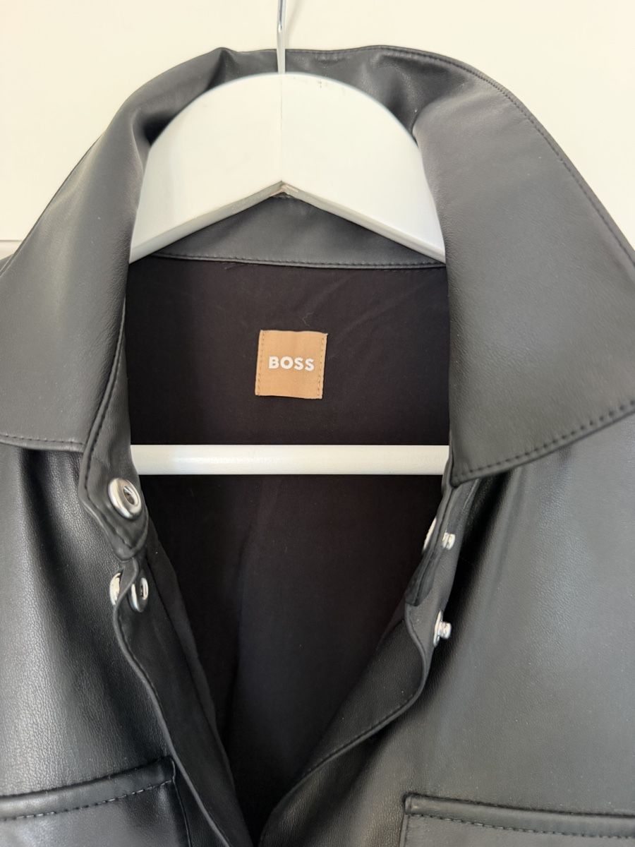 Hugo Boss Vestiti: Schwarzes Boss Kunstleder Kleid Gr.40 – Usato da Uitikon Waldegg venduto da seefeld44 1