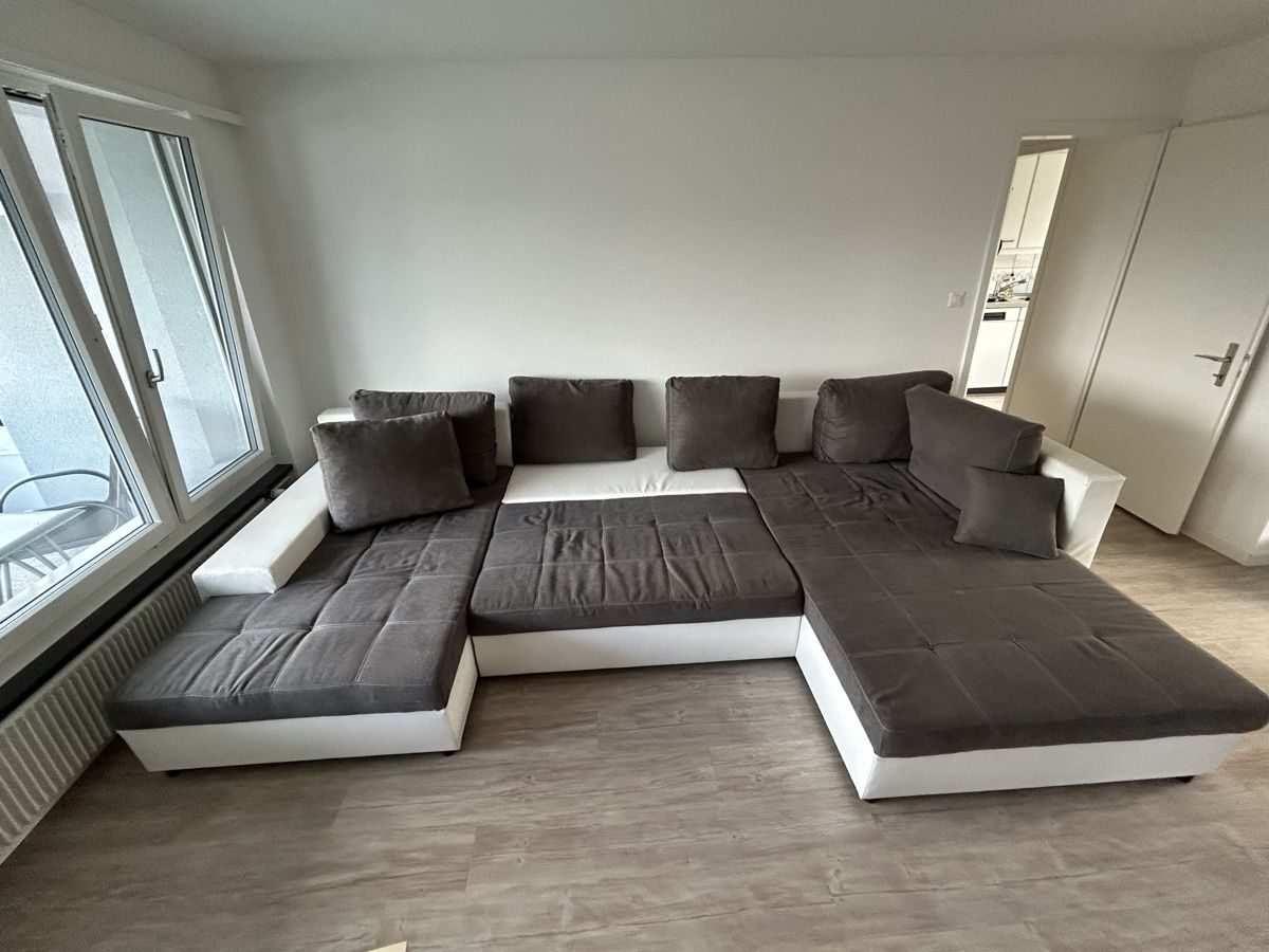 Sofas: Schlafcouch – Gebraucht aus Beckenried von mar_y8bp