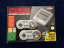 Super Nintendo Classic Mini  191Spiele inkl. 2 Controller