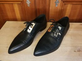 Schuhe Max zum schnüren mit Goldbesatz Echt Leder Gr.40 NEU