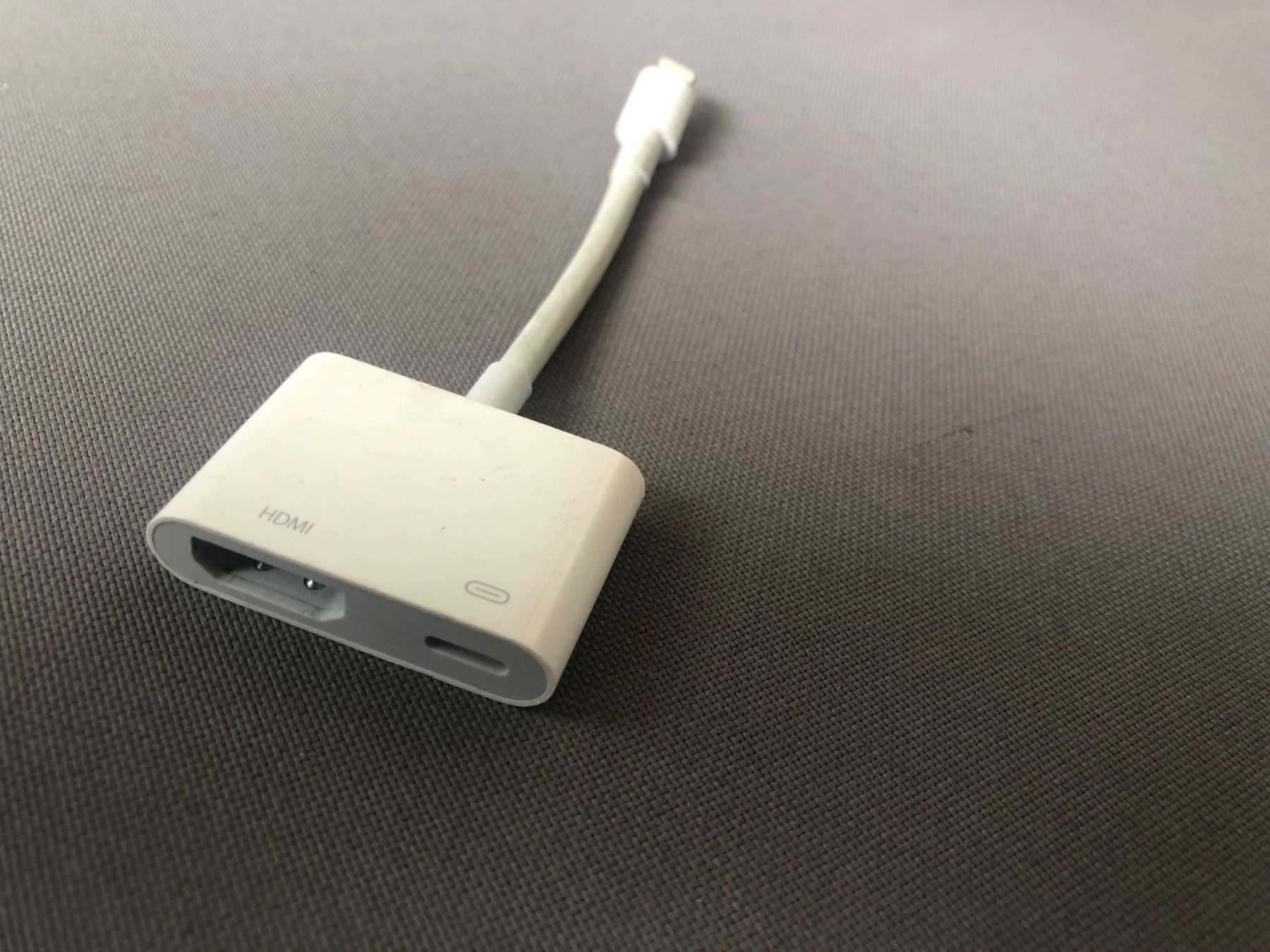 Apple Adattatori: Adaptateur Lightning AV- HDMI Lightning – Usato da Lausanne venduto da Denis- 3