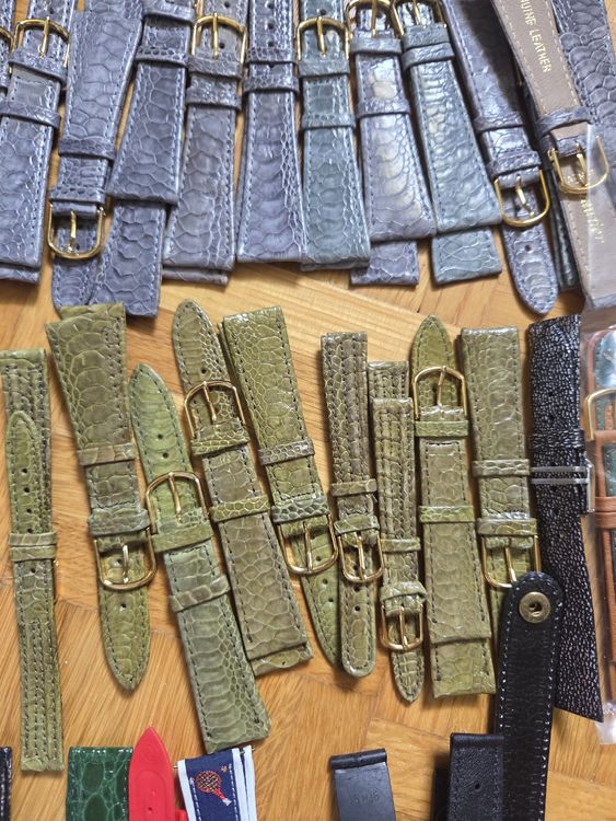 Bracciali & Braccialetti: Uhrenarmbänder-Konvolut: Leder, div. Farben & Grössen! – Nuovo e nell'imballaggio originale da Reinach BL venduto da Candro99 5
