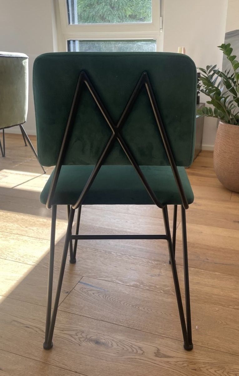 Sedie: Lot de 8 chaises de salle à manger – Usato da Cortaillod venduto da dol_578k 6