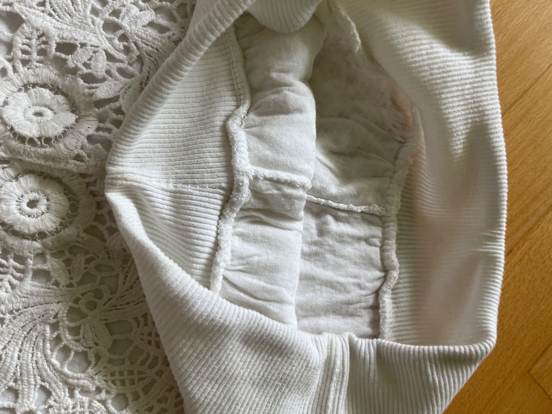 Pantaloni: weisse Stoffhose kurz – Usato da Zuzwil SG venduto da dieschnellemichelle 4