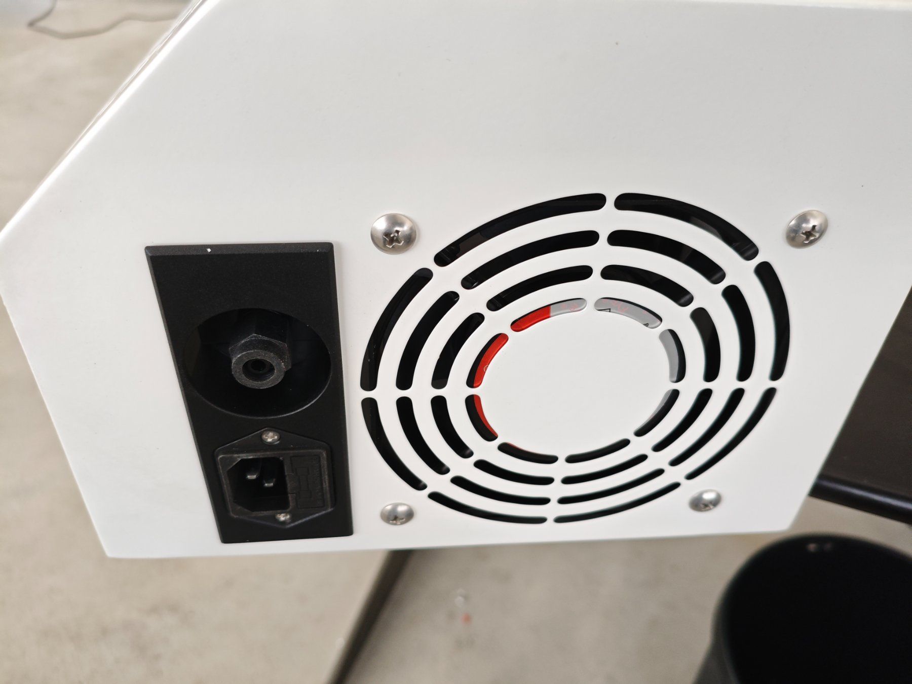 Purificatori d'aria: Ozongenerator – Usato da Dübendorf venduto da tho_v2cs 2
