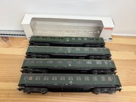 Märklin, Spur H0, DB 4-teiliges Schürzenwagenset