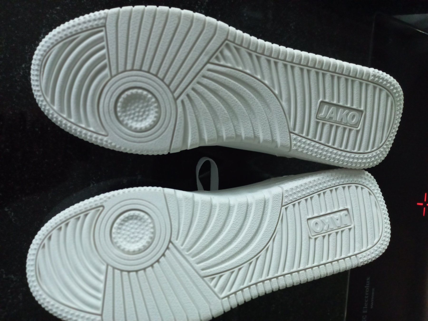 Jako Scarpe da uomo: JAKO FREIZEIT SCHUHE GR 43 NEU – Usato da Rüthi (Rheintal) venduto da topseller2027 5