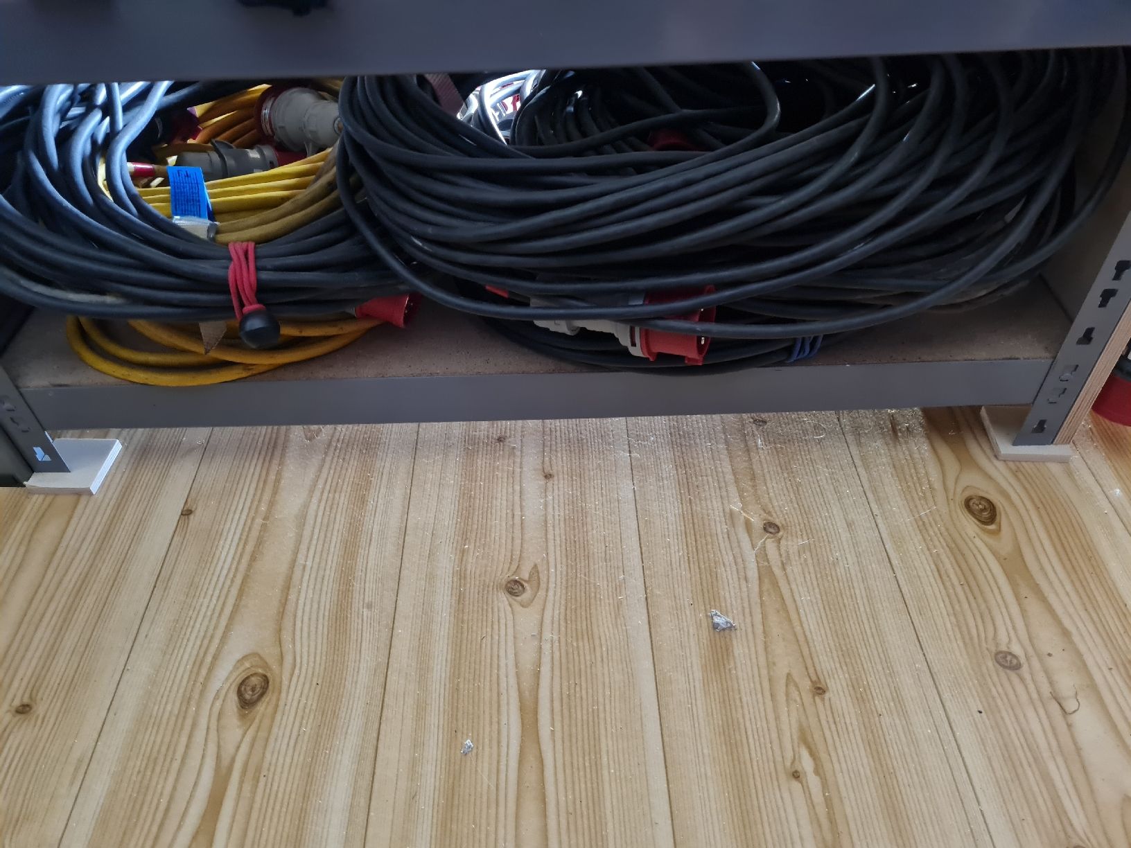 Cavi: Rallonge électrique cee 16A 150m 5x1.5m kabel – Usato da Villarepos venduto da jerjer22 1