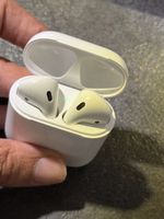 Apple AirPods 2 avec boîtier de charge filaire (A1602)  