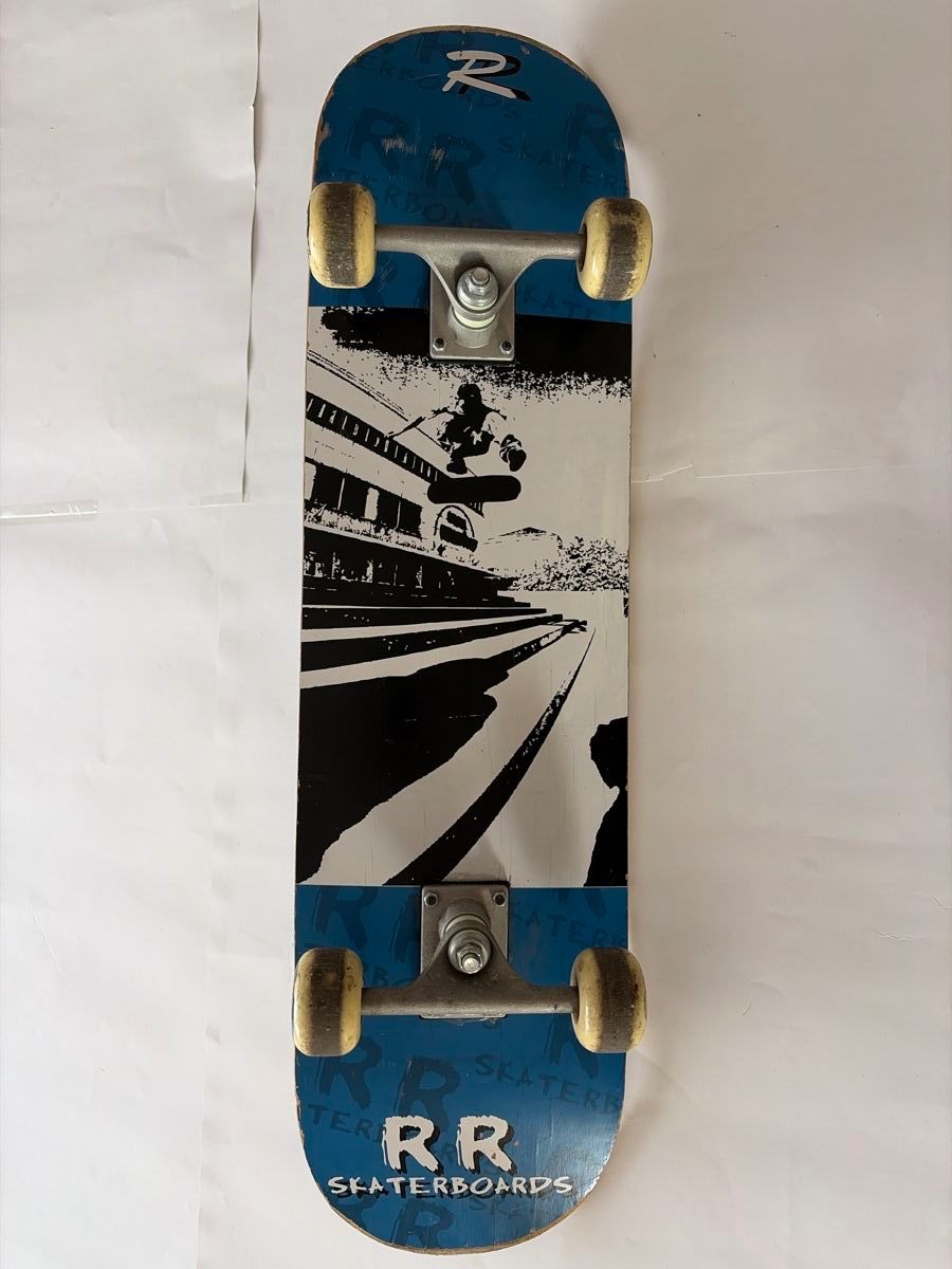 Skateboards: RR Skateboard – Gebraucht aus Uster von oranger_pulli